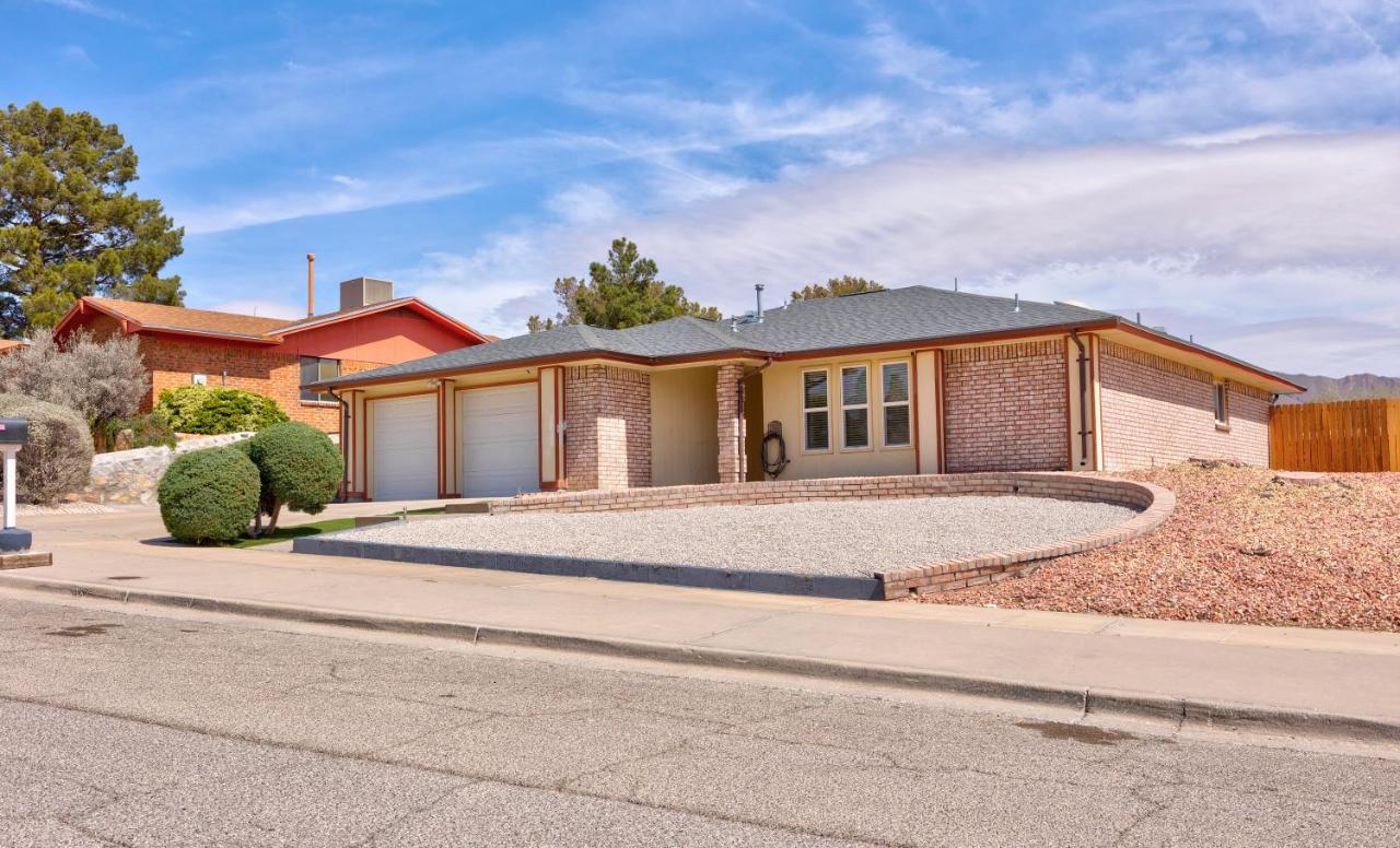 Home With Mountain View/Pool/Tub El Paso Exterior foto
